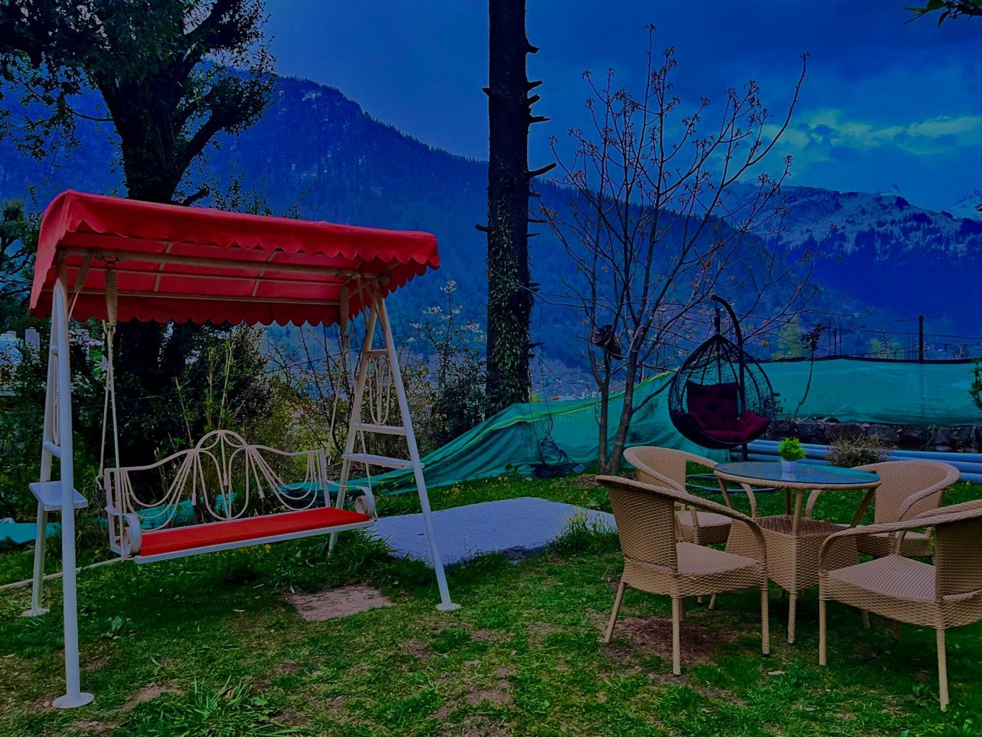 The Manu Emerald # Farmhouse # Top Selling Cottage In Manali # Peaceful Heritage Cozy Stay # Lawn With Bonfire # Most Awarded Exterior photo