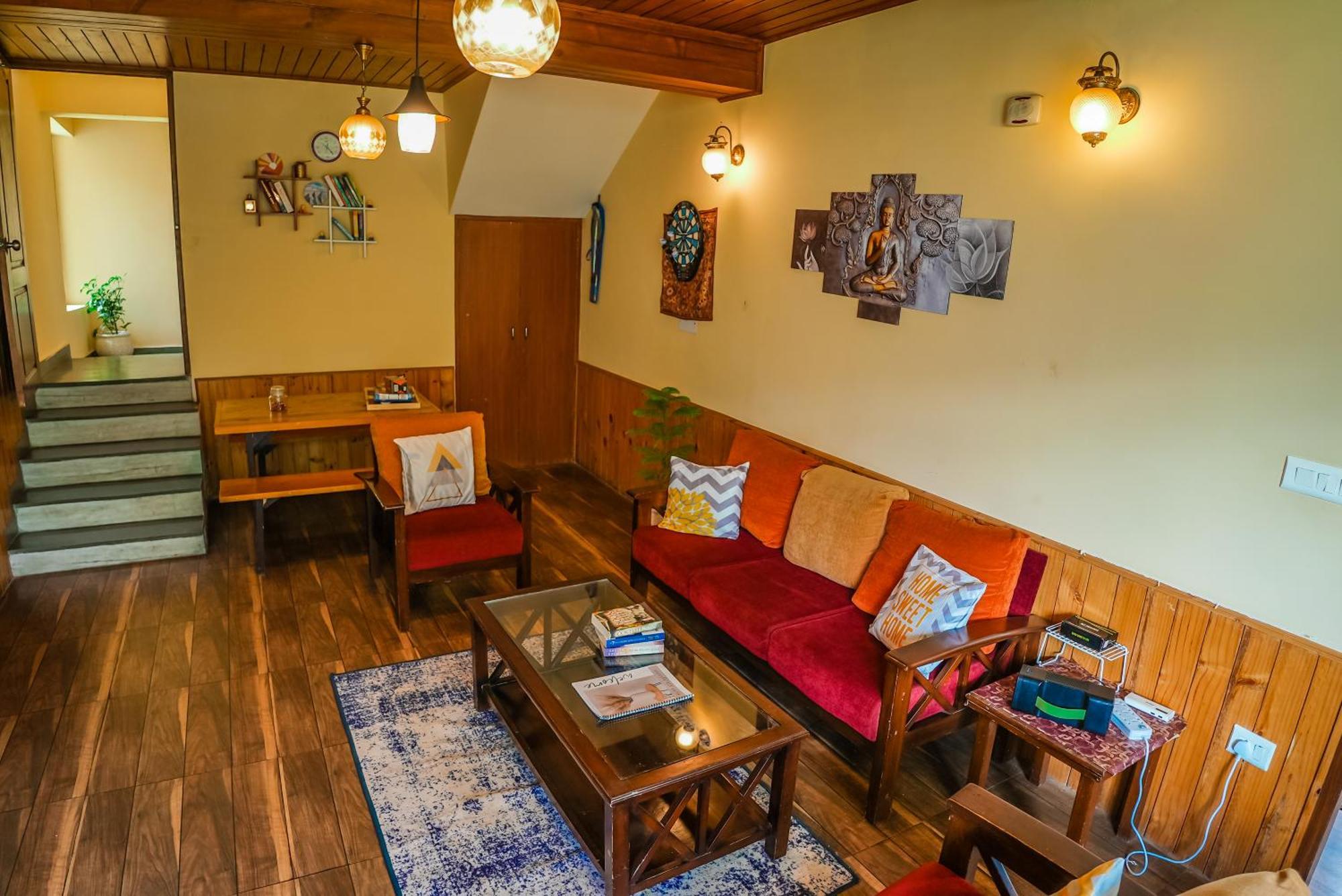 The Manu Emerald # Farmhouse # Top Selling Cottage In Manali # Peaceful Heritage Cozy Stay # Lawn With Bonfire # Most Awarded Exterior photo